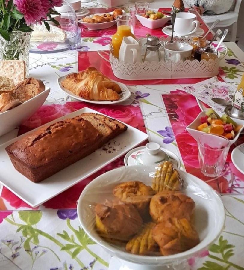 Chez Marinette Bed and Breakfast Langoelan Εξωτερικό φωτογραφία