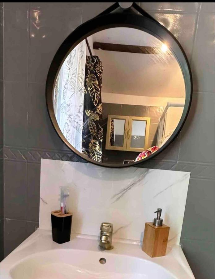 Chez Marinette Bed and Breakfast Langoelan Εξωτερικό φωτογραφία